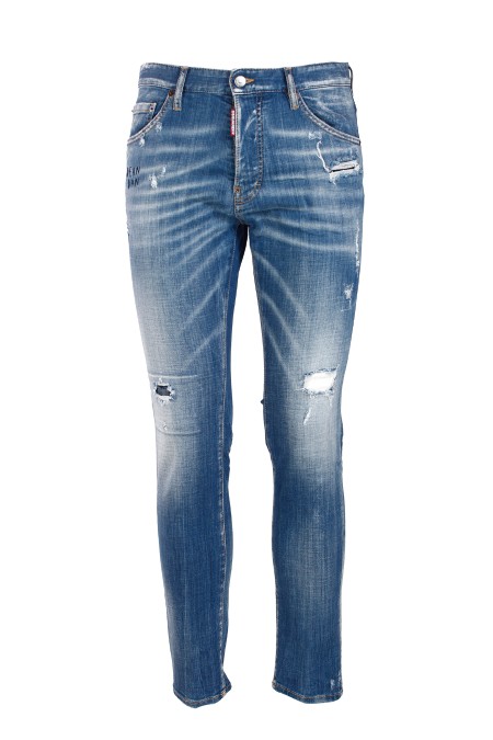 Shop DSQUARED2  Jeans: DSQUARED2 jeans in denim di cotone stretch.
Modello cool guy.
Vestibilità slim.
Lavaggio used.
Chiusura con bottoni.
Label logata sulla patta.
Etichetta logata sul retro, in pelle.
Composizione: 98% Cotone 2% Elastan.
Made in Italy.. S74LB1445 S30342-470